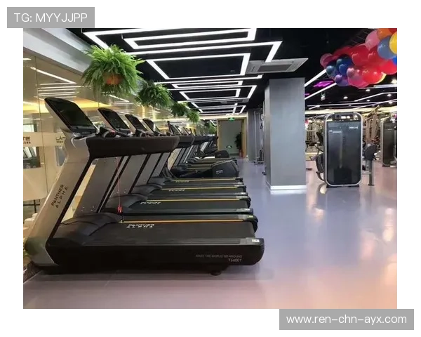 国际游泳俱乐部推出夏季集训营吸引海外学员，国际游泳健身会所